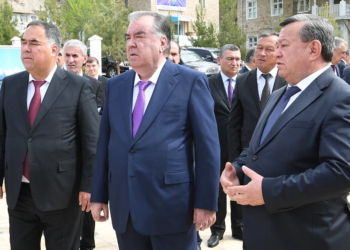 Президент ознакомился с ходом работ по обезвреживанию радиоактивных отходов в Истиклоле