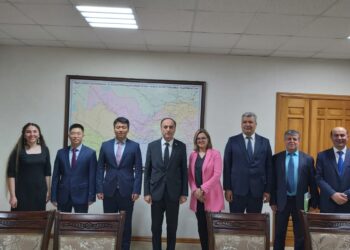 Таджикистан и Китай построят мосты и дороги в ГБАО
