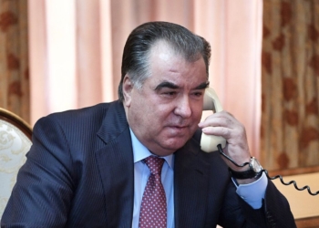 Состоялся телефонный разговор Президента страны с главами ряда районов