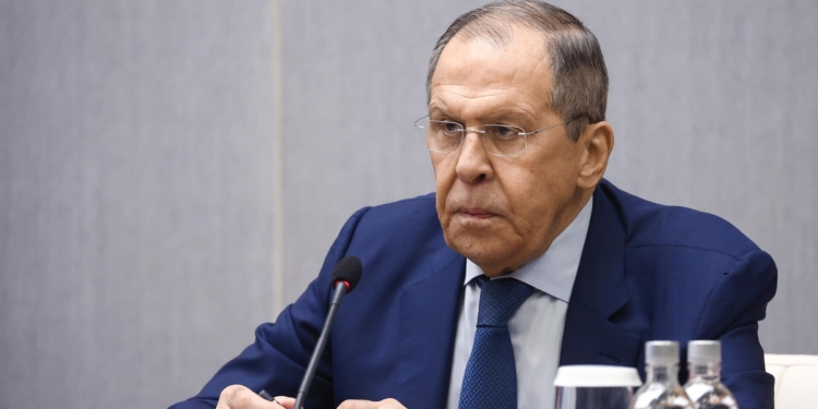 Лавров примет участие в конференции стран-соседей Афганистана в Самарканде 13 апреля