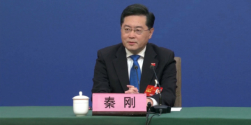 США следует по-настоящему извлечь уроки из их неудачи в Афганистане — глава МИД Китая