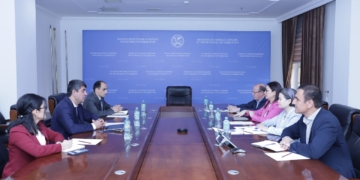 Шарафа Шерализода провел встречу с делегацией миссии Всемирного банка