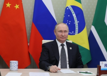 Путина попросили не приезжать в ЮАР иначе будут вынуждены его арестовать, —The Times