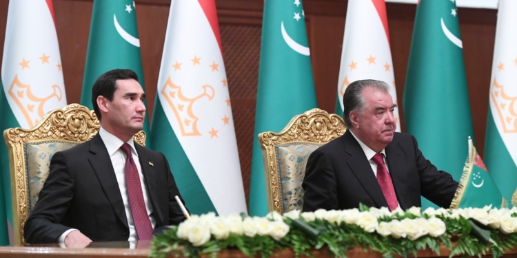 В Душанбе прошли переговоры Президентов Туркменистана и Таджикистана