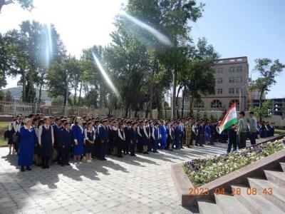В Душанбе провели день Гражданской обороны