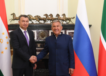 Премьер-министр Таджикистана встретился с главой Татарстана