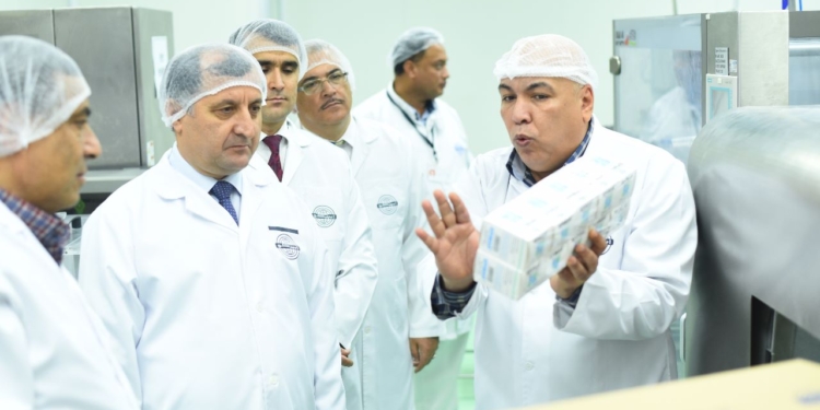 Посол Таджикистана в Египте посетил международную фармацевтическую компанию – EIPICO