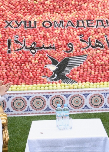 Президент Таджикистана и Эмир Катара посетили Такоб в Варзобском районе