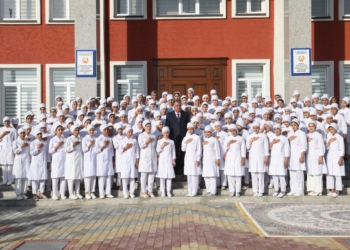 Эмомали Рахмон открыл лечебно-диагностический центр в Ховалинском районе