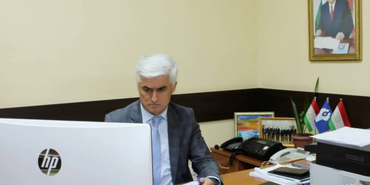 По предложению Таджикистана будет учрежден нагрудный знак «Отличник телевидения и радио СНГ»