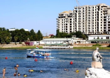 В Худжанде проверили готовность городского пляжа  к купальному сезону
