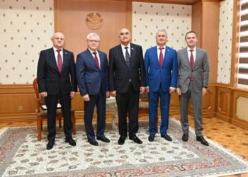 Махмадтоир Зокирзода встретился с делегацией депутатов Государственной Думы Российской Федерации