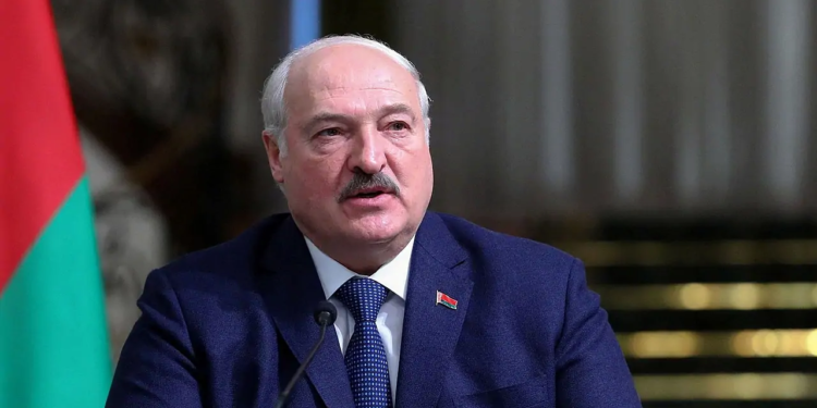 Лукашенко предложил выработать для стран ОДКБ план совместных действий в экономике