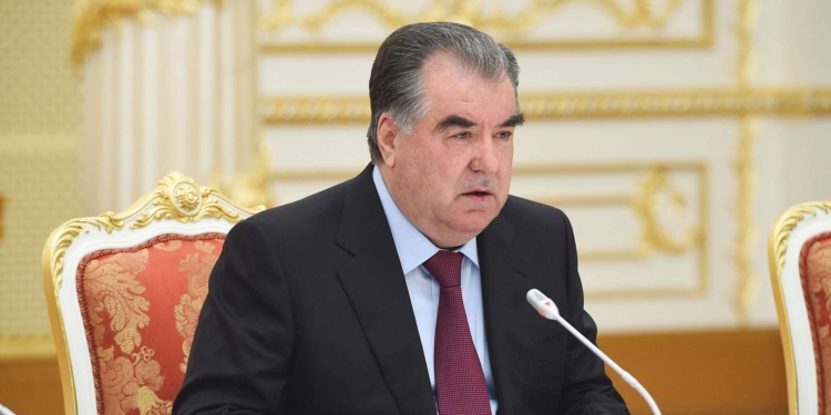 Эмомали Рахмон предложил разработать концепцию расширения ШОС на среднесрочную перспективу