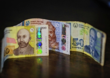 В Таджикистане на 20% выросли базовые пенсии, оклады медиков, ученых и соцработников