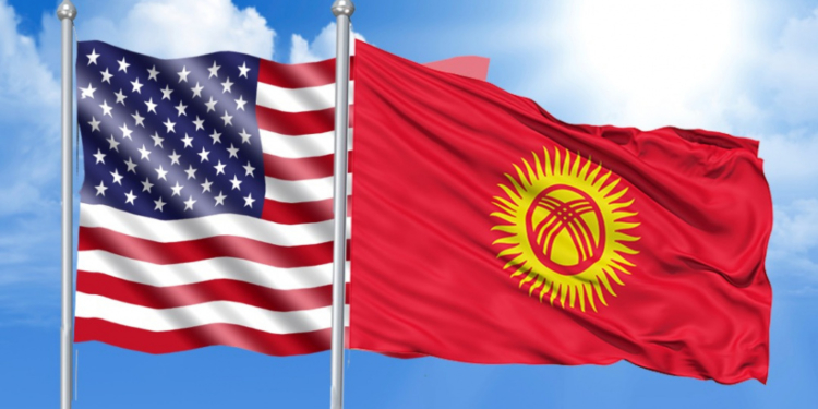 СМИ: США могут ввести ограничения в отношении Киргизии из-за экспорта в РФ