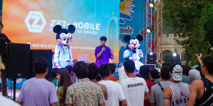 ZET-MOBILE MUSIC FEST: КАК ПРОШЕЛ МАСШТАБНЫЙ ФЕСТИВАЛЬ МУЗЫКИ