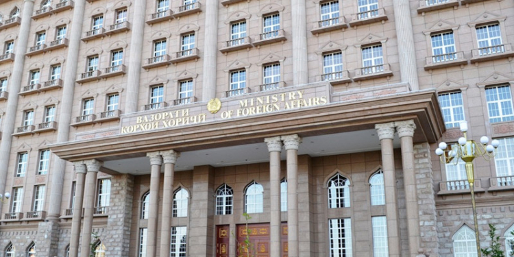 МИД Таджикистан прокомментировал ситуация со стрельбой в аэропорту Молдовы