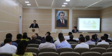 Председатели джамоатов Истаравшана стажируются  по программе продовольственной безопасности