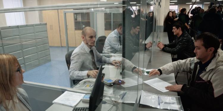 Рамазон Рахимзода и Владимир Колокольцев обсудили аспекты пребывания трудовых мигрантов