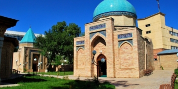 Узбекистан: Ансамбль Шейхантаур