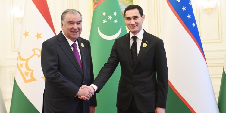 Состоялась встреча Президентов Туркменистана и Таджикистана