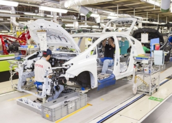 Все 14 заводов Toyota в Японии остановили работу из-за системного сбоя