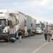 На границе Киргизии и Казахстана образовалась пробка из грузовых автомобилей