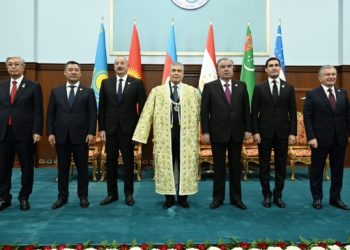 Гурбангулы Бердимухамедов награждён Почётным Знаком глав государств Центральной Азии