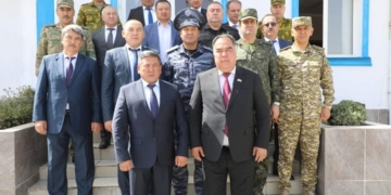 Встреча рабочих групп Таджикистана и Киргизии состоялась в Исфаре