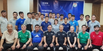 ФИФА проводит курсы для футзальных арбитров Таджикистана
