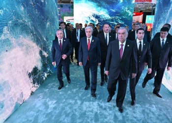 Президенты Таджикистана, Казахстана, Туркменистана, Узбекистана и Азербайджана ознакомились с выставкой «ЭКСПО Центральная Азия 2023» в Душанбе