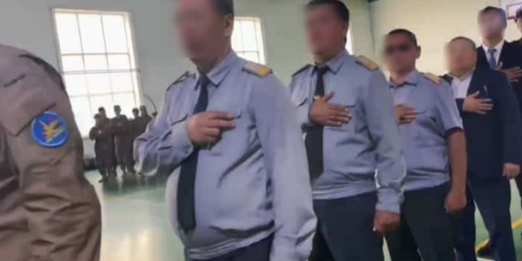 В Казахстане военнослужащего оштрафовали за неуважение к гимну страны