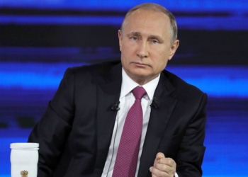 Путин не стал отвечать на вопрос об участии в предстоящих выборах