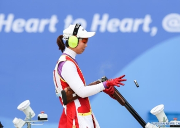 Китайские спортсменки побили мировой рекорд в женских командных соревнованиях по стрельбе по разнонаправленным летающим тарелочкам на 19-х Азиатских играх