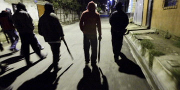 Под Петербургом произошла массовая драка мигрантов из Таджикистана