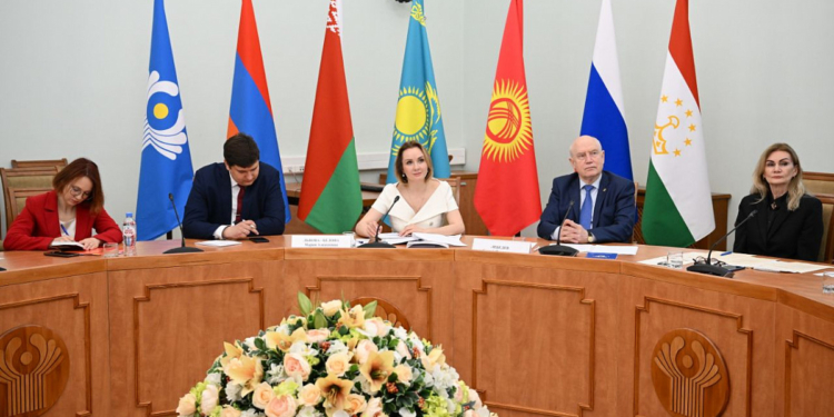 Комиссия детских омбудсменов СНГ соберется в Минске 1 ноября