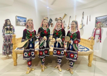 Культурный уголок Таджикистана открыли в Казахстане