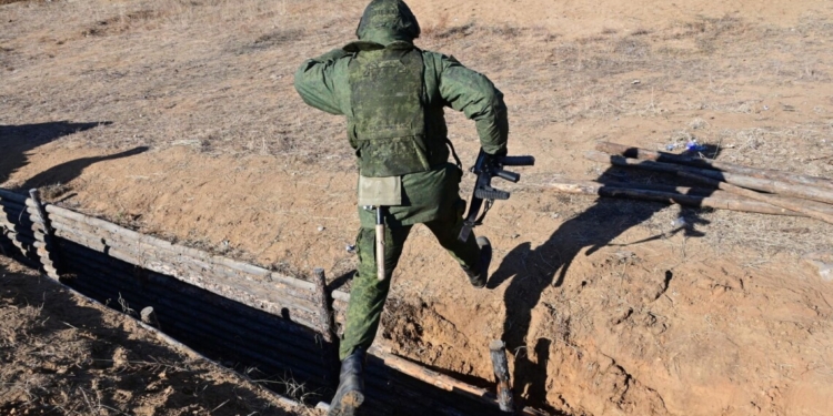 В Москве двое призывников- уроженцев Таджикистана сбежали из военкомата