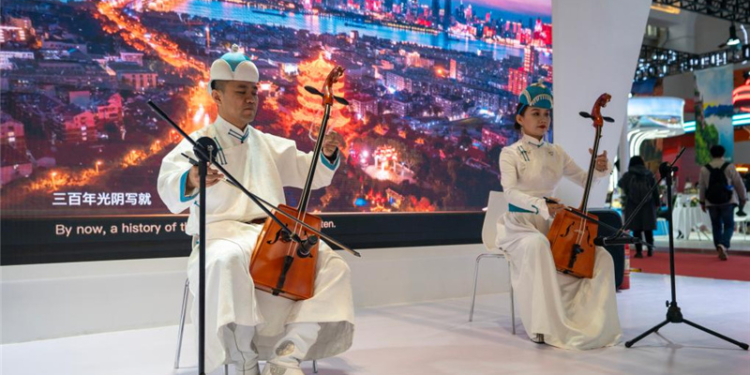 В Куньмине открылась Китайская международная туристическая ярмарка