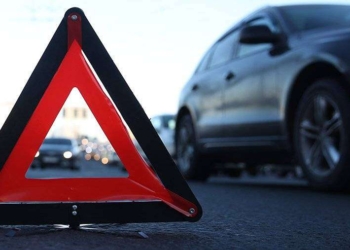 В Хатлоне в ДТП погибли водитель и два его пассажира