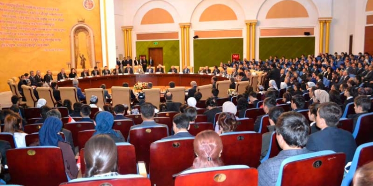 В Душанбе проходит финальный тур республиканского конкурса «Таджики-зеркало истории нации»