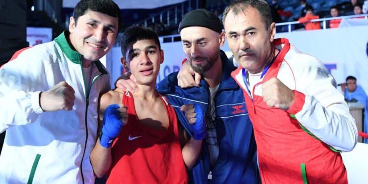 Таджикские боксеры выиграли 9 медалей на Чемпионате Азии в Астане
