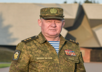 Генерал-полковник Сердюков утвержден в должности главы Объединенного штаба ОДКБ