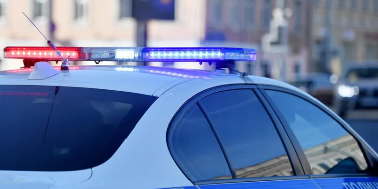 Мужчина с ножом напал на восьмиклассника в Петербурге. Им оказался гражданин Таджикистана