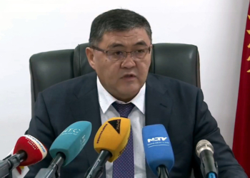Киргизия: Ташиев на фоне протестов призвал граждан не поддаваться на провокации