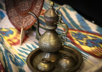 Узбекская чеканка