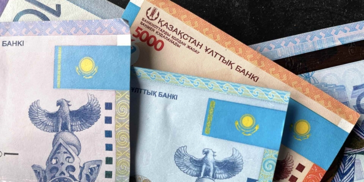 В Казахстане хотят ввести новый вид штрафов за употребление наркотиков
