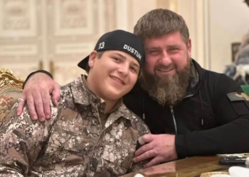 Вызвавший на поединок сына Кадырова блогер из Казахстана извинился после угроз