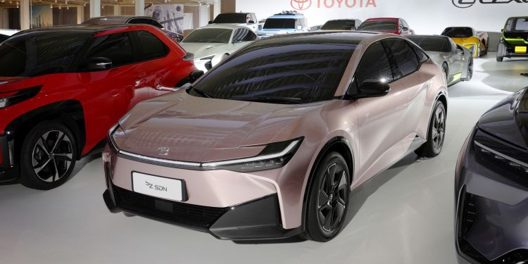 Toyota Motor к 2026 году предложит в Европе 15 моделей автомобилей с нулевыми выбросами